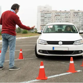 Szurdoki Autós-Motoros Iskola