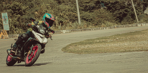 Szurdoki Autós-Motoros Iskola